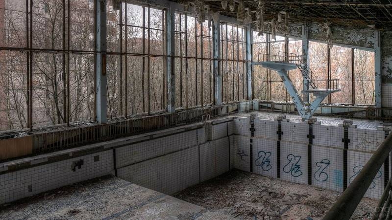 
Город-призрак Припять: безмолвный свидетель того, как мирный атом ломает судьбы людей                