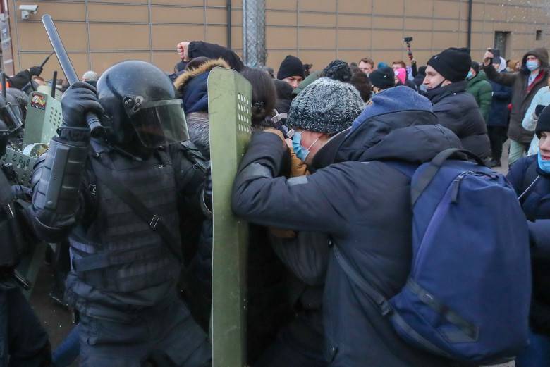 
Дмитрий Песков ответил на вопрос о репрессиях в России                