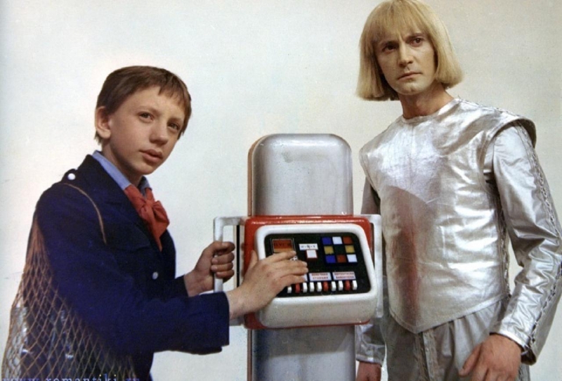 Откуда был позаимствован образ робота Вертера для «Гостьи из будущего»